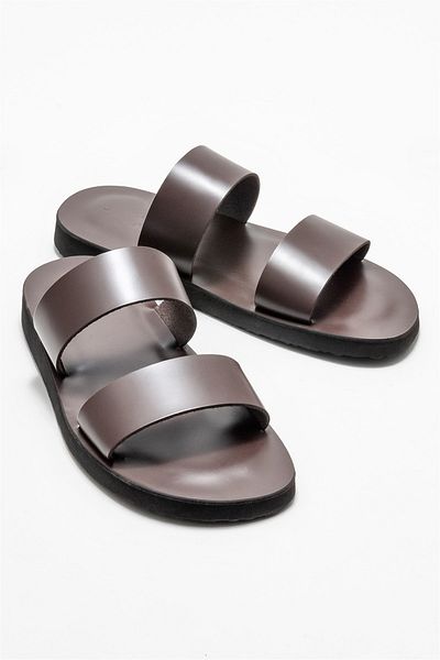 Elle Shoes شبشب رجالي من الجلد البني