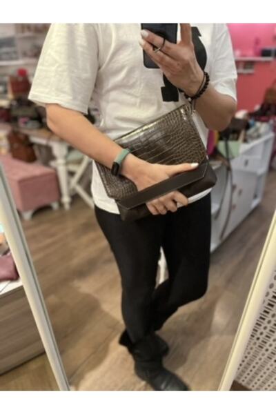 Pinkylola Stamp Model Dark Brown Crocodile Vegan Plain Brown Portfolio Bag