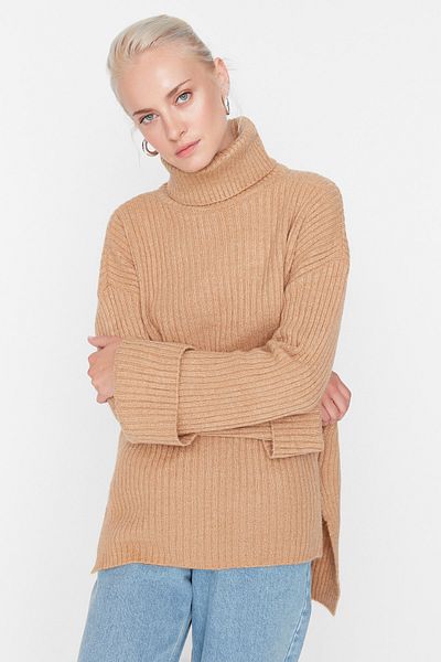Trendyol Collection Camel Wide Fit měkký rolák s texturou TWOAW23KZ0054