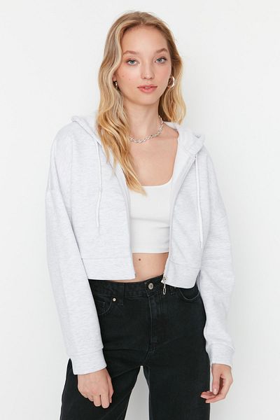 Trendyol Collection Светлосив трикотажен суитшърт с качулка и цип с цип и дебела вътрешна кройка TWOAW23SW00028