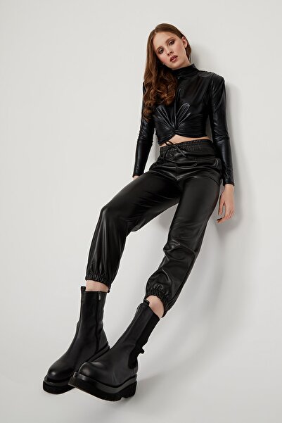 Gira official Women's Black Leather Look Crop Top