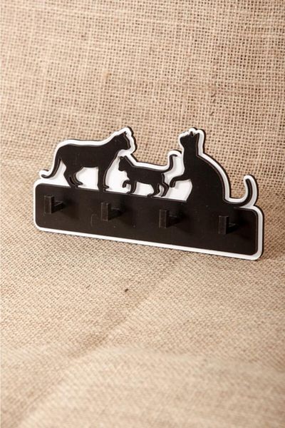CajuArt Wooden Keychain Key Hanger - Decorative Playing Cats