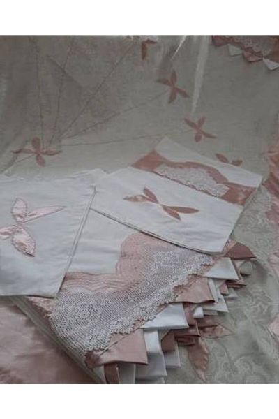 Mira Handcrafted Lace Pique Set - Powder