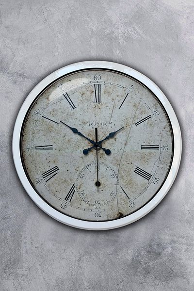 Kasva Concept Δώρο 40 εκ. Λευκό Μεταλλικό Ρολόι Τοίχου