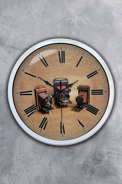Kasva Concept Gift 40 cm White Metal Camera Wall Clock