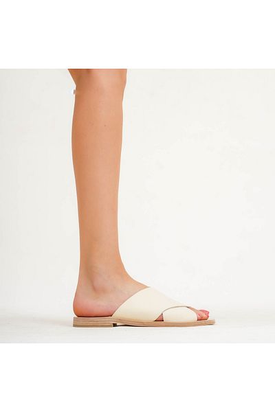 HalikarnasSandals شبشب نسائي من الجلد الطبيعي-8611