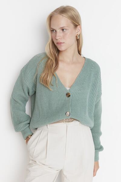 Trendyol Collection Mint Wide Fit pletený svetr s výstřihem do V TWOAW21HI0251