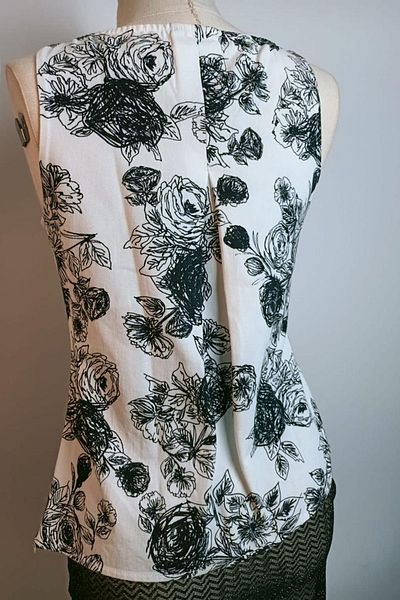 NY MODA Bluză de damă, albă, cu model floral, cu fermoar lateral în spate, plisată, 100% bumbac