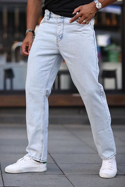 NO61 Regular Fit Loose Cut Trousers
