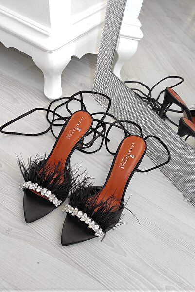 LA CALZATURE Μαύρα σατέν γυναικεία παπούτσια με τακούνι 9cm με κορδόνια και π...