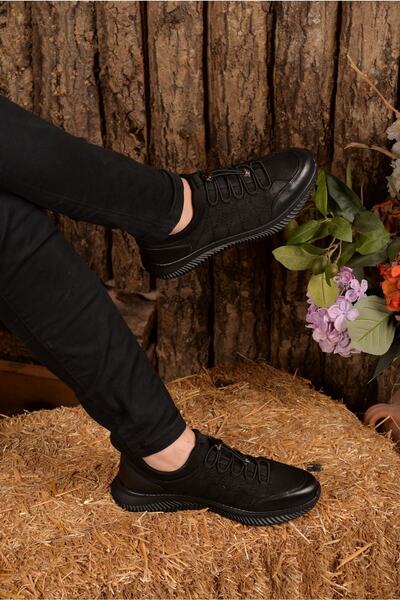 Pierre Cardin Siyah Nubuk Deri Casual Günlük Ayakkabı Sağlamlık Ve Şıklığı Bir Arada Sunan Model. Akıllı Bağcıklı