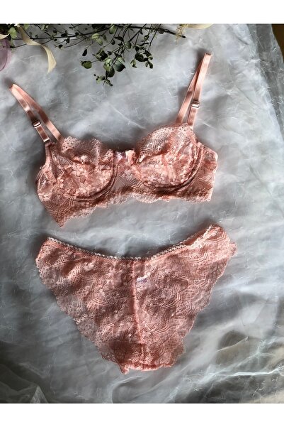 ZAG LİNGERİE Yumuşak Dantelli Şık Sütyen Külot Takımı