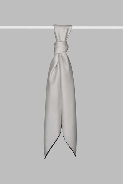 ARMANDA %100 Saten Ipek Eşarp - Beyaz-siyah