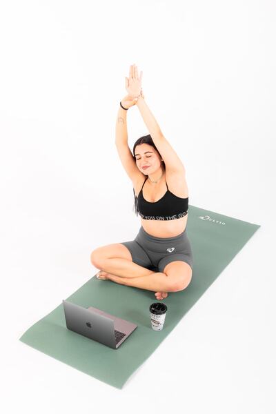 Ultio Spor Taşıma Askılı 10 Mm Pilates Minderi Kaymaz Taban Yoga Matı Isteğe Bağlı Kamp Matı
