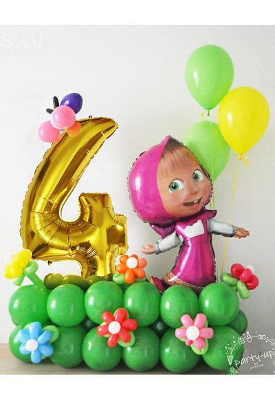 Masha ve Koca Ayı Licensed Masha and the Bear Welcome Set with Gold Number Balloons (Video Narrative)