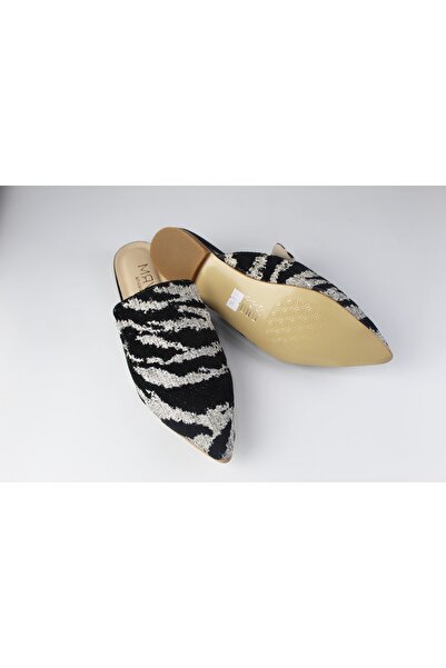 MRVshoes Pointed Toe Closed Front Slippers Patterned Slippers Shoes Women