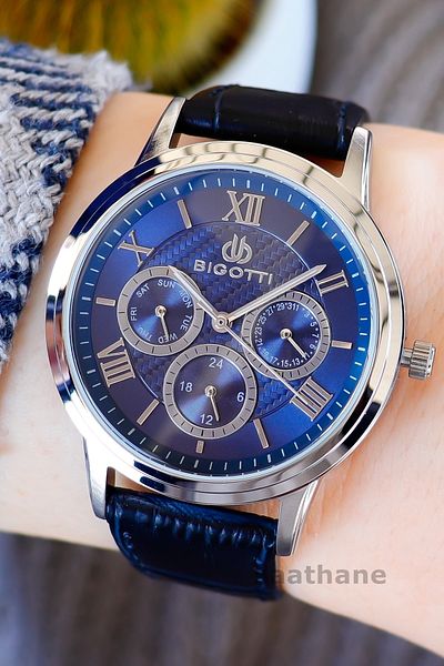 Bigotti Women's Navy Blue Multifunctional Leather Strap Wristwatch 664642