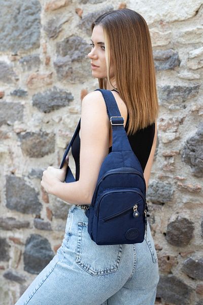 Newish Navy Blue Unisex Αδιάβροχη Τσάντα ώμου - Crinkle Fabric, 28x18cm Body Bag