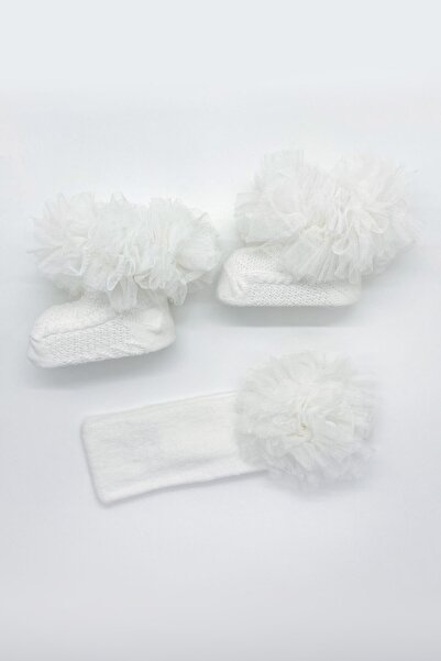 Babys Nur Erten Kız Bebek Beyaz Saç Bantlı Tütü Çorap Takımı