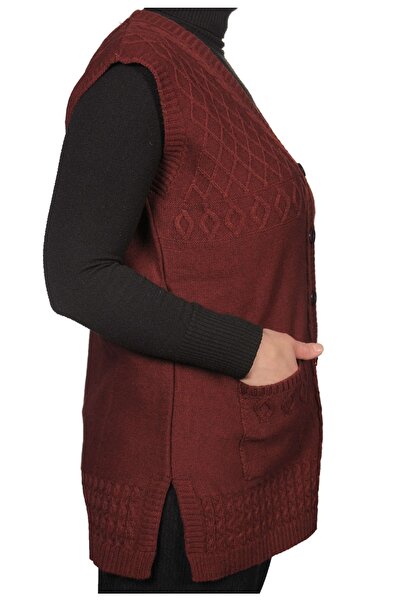 Fresh&Moda Plus Size Women's Burgundy Buttoned Vest