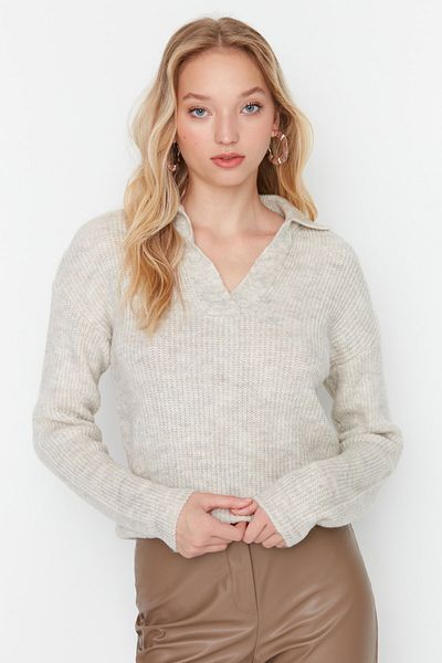 Trendyol Collection Pletený svetr Ecru Polo Neck TWOAW22KZ1552