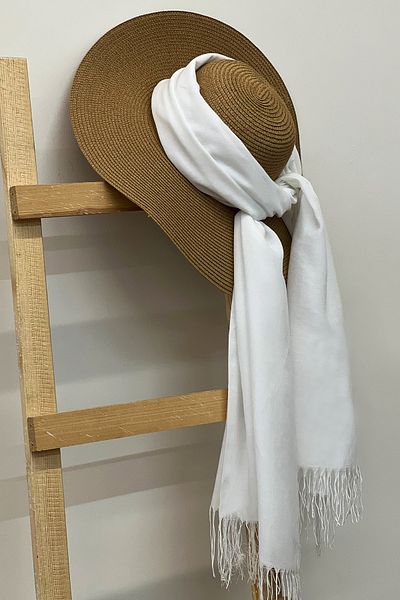 Trend Alaçatı Stili Schultertuch - Weiß - Casual