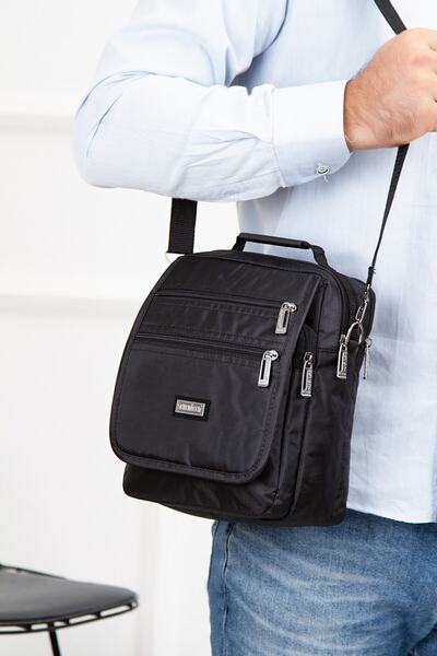 seventeen çanta حقيبة يد وحزام كتف سوداء متعددة الأقسام (24×23)