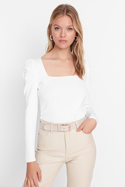 Trendyol Collection Pullover - Ecru - Slim Fit