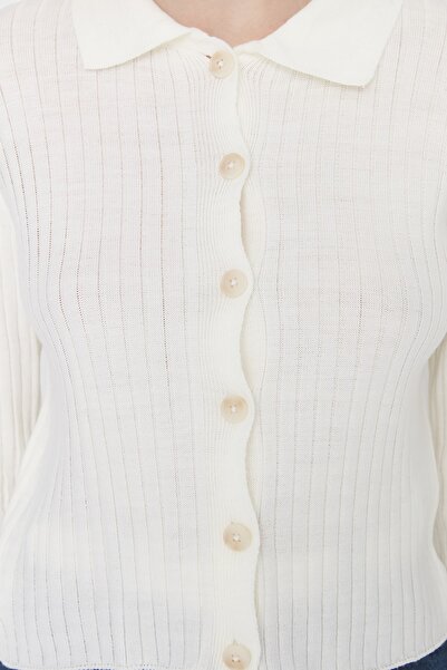 Trendyol Collection Πλεκτή Ζακέτα με γιακά Ecru Polo TWOAW23HI00143