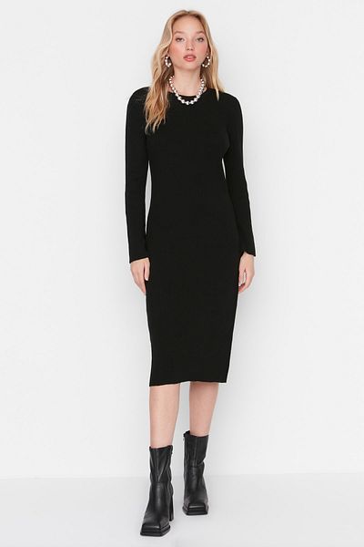 Trendyol Collection Detailní černé šaty z úpletu TWOAW23AU00187