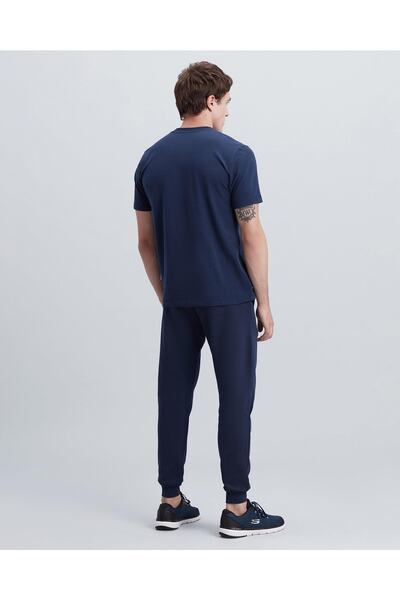 SKECHERS Ανδρικό μπλουζάκι με λαιμόκοψη M New Basics σε μπλε ναυτικό χρώμα