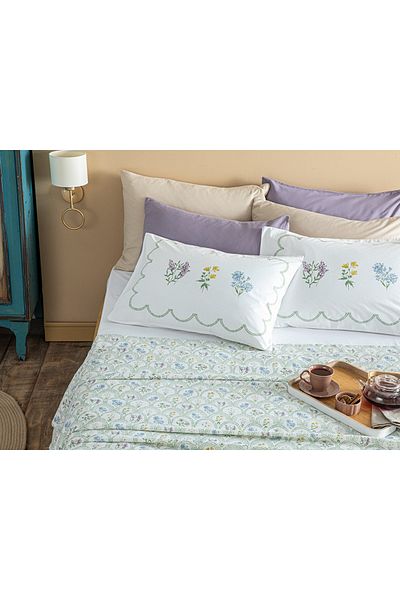English Home طقم بيكيه فردي مطبوع عليه زهور مقاس 150x220 سم باللون الأخضر