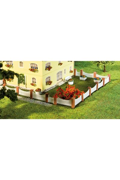 Faller 1:87 Ho White Garden Fences / Miniature Model