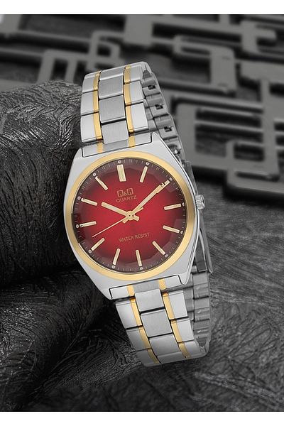 Q&Q Men's Wristwatch Qa74