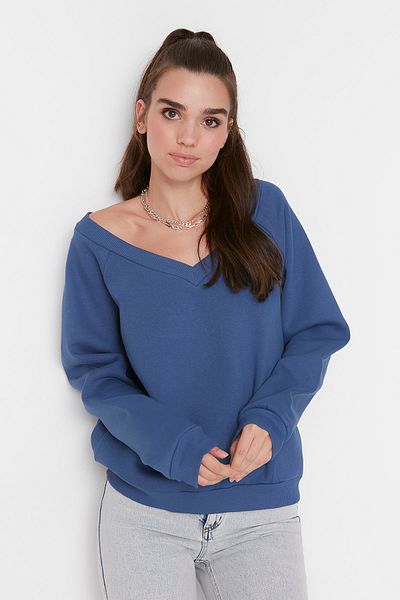 Trendyol Collection Indigo Boat V-Ausschnitt Basic Dickes Fleece Innen Gestricktes Sweatshirt TWOAW23SW00184