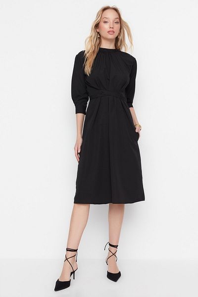 Trendyol Collection Detailní tkané šaty Black Gather TWOAW23EL00217