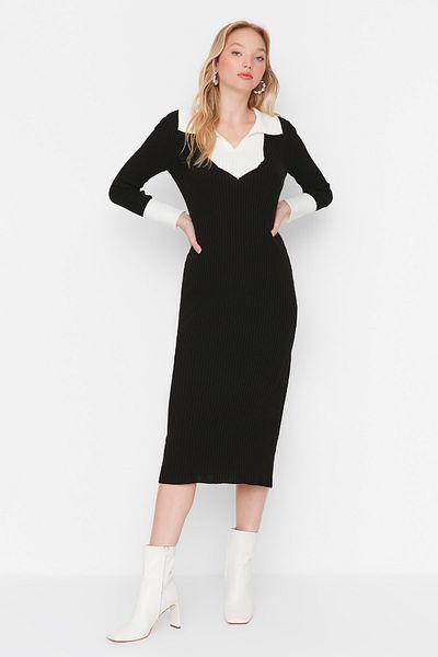 Trendyol Collection Černé šaty z pleteniny Midi Color Block Dress TWOAW23EL00024