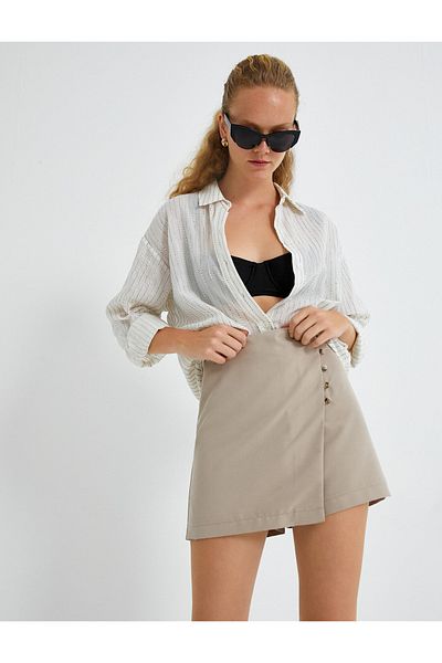 Koton Shorts - Braun - Mittlerer Bund
