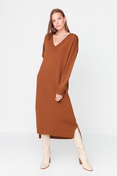 Trendyol Collection Široké hnědé maxi pletené šaty - Twoaw23El00642