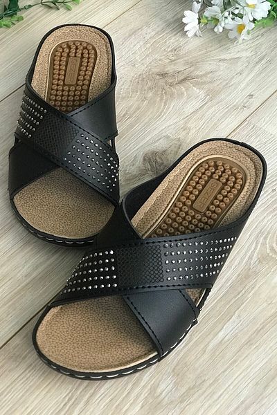 GEZER 11259 Μαύρες γυναικείες παντόφλες μαλακές ορθοπεδικές χιαστί σόλα μασάζ