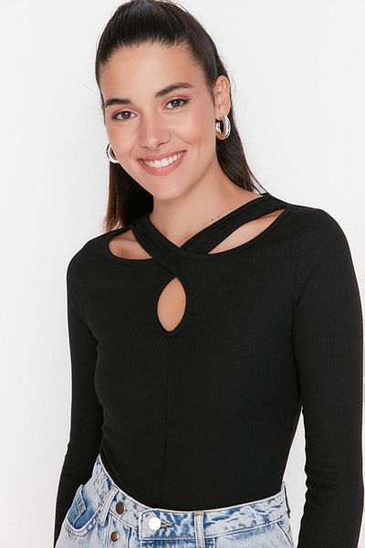 Trendyol Collection Black Cutout Detailed Corded Knitted Body TWOAW23BD00009