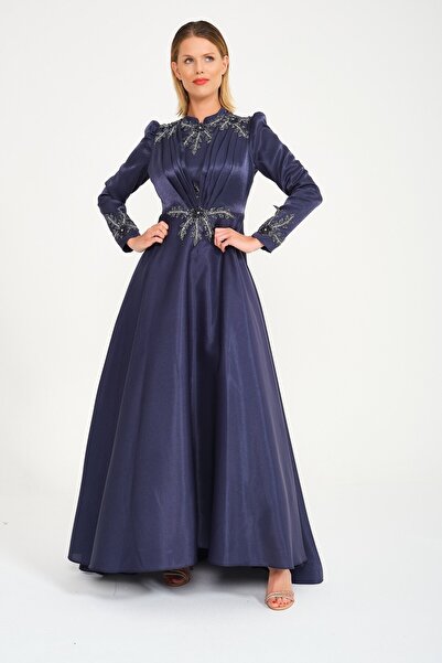 SpringStore Lacivert Boncuk Işlemeli Saten Abiye