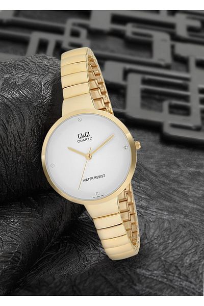 Q&Q Women's Wristwatch F611