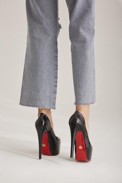 AYAKKABI PRENSİ 1840 Siyah Mat Rugan 15 Cm Kadın Klasik Platform Topuklu Ayakkabı