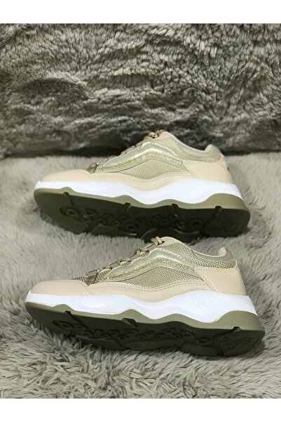 Aysun Ayakkabı Nuut Rengi Anotomik Ve Kaymaz Taban Bağcıklı Kadın Spor Ayakkabı