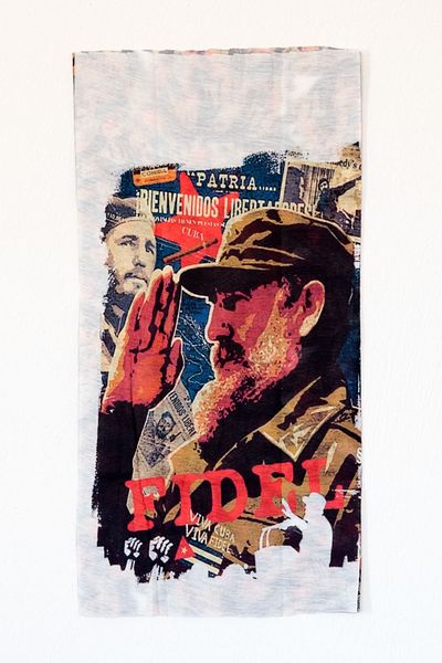 Lila Rosa Fidel Castro Patterned Bandana Neck Collar