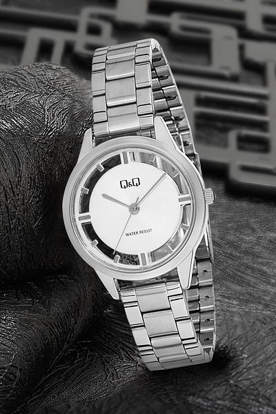 Q&Q Women's Wristwatch Qb69