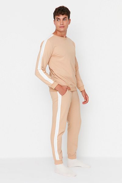 Trendyol Collection Pletená souprava pyžama Camel s pruhy na bocích