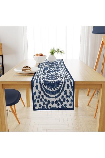 Adawall Blue Daisy Runner 140x45cm (Blue Daisies, certificat internațional de spălare și rezistență la decolorare pentru lenjerie subțire)