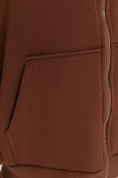 Trendyol Collection Hnědá mikina Oversize/Wide Fit Silná fleecová mikina s kapucí TWOAW21SW0840